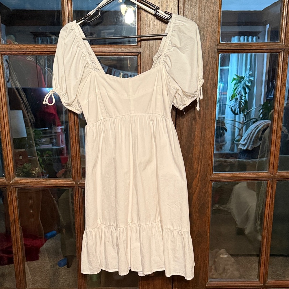 Sim & Sam Womens‎ White Puff Sleeve Smocked Back Tiered Mini Dress Small